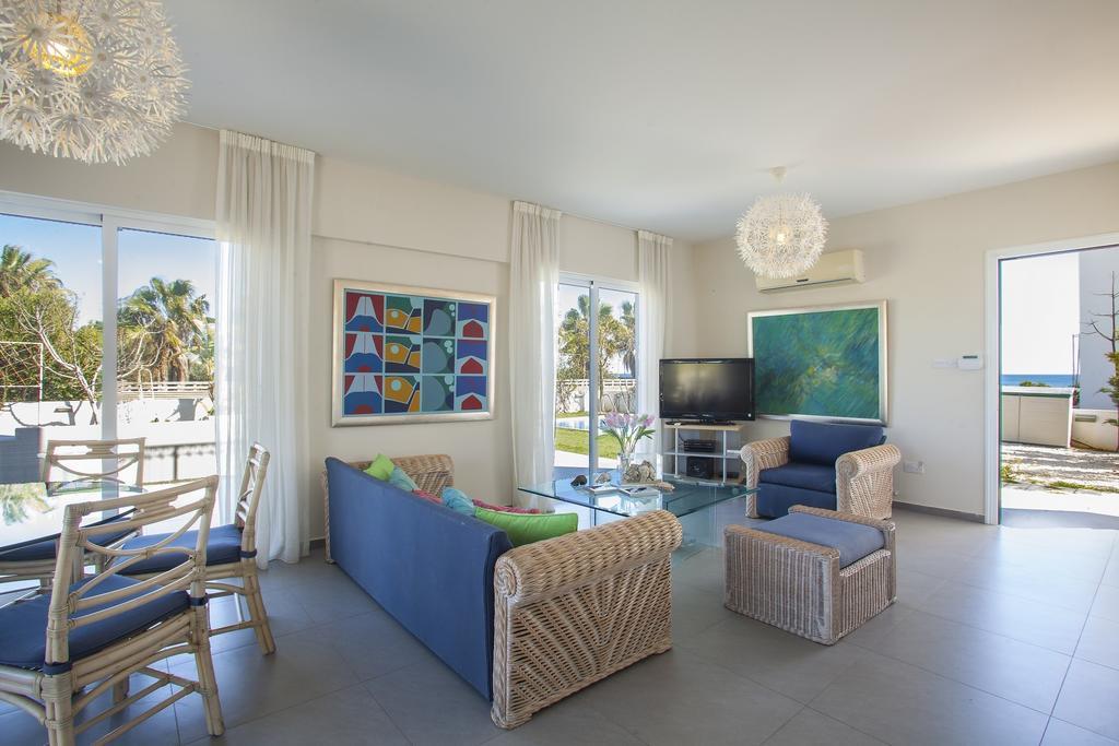 Villa Alona Sotira  Værelse billede